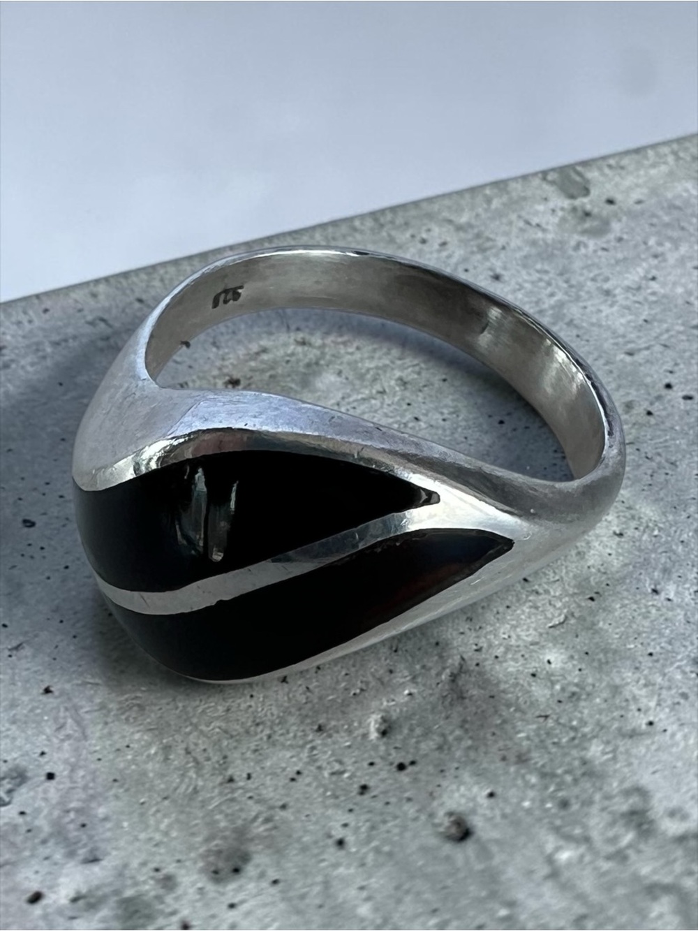 💖 Vintage Sterling Silver Onyx Swirl Ring 💖